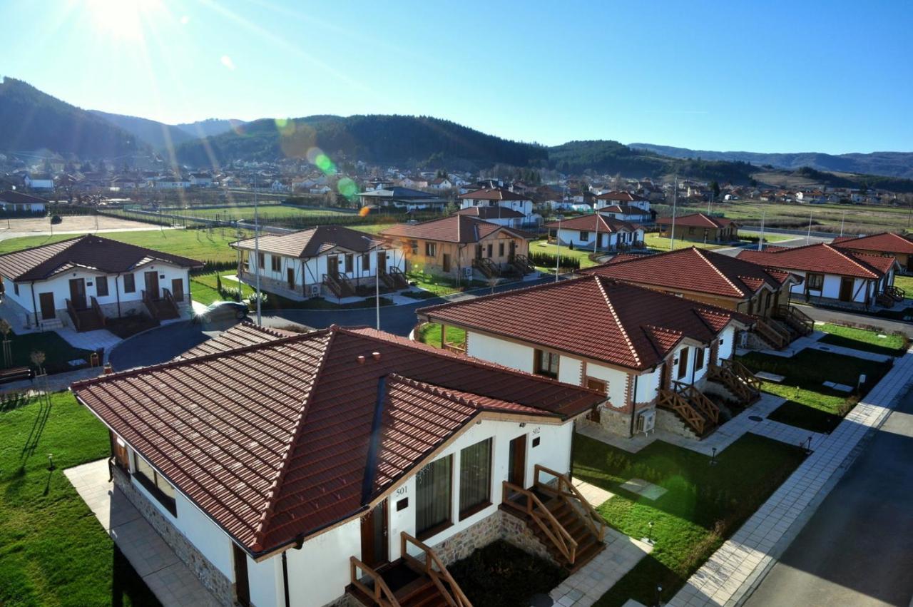 Spa Complex Belchin Spring Exterior photo